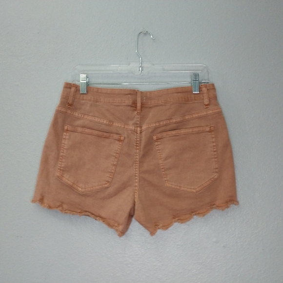 NWT Hooper Blush Pink Distressed Denim Shorts Nordstorm - Picture 3 of 5